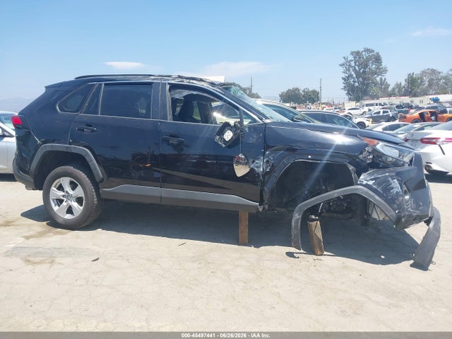 2T3W1RFV5KW003926 Toyota Rav4 Xle