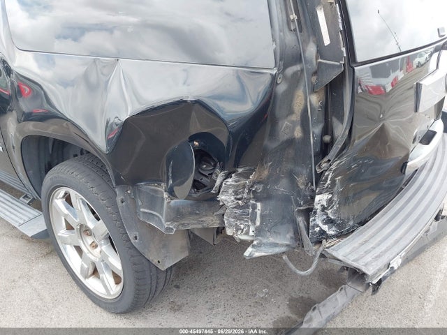 2008 Cadillac Escalade Esv მანქანა იყიდება აუქციონზე, vin: 1GYFK66868R161118, აუქციონის ნომერი: 45497445