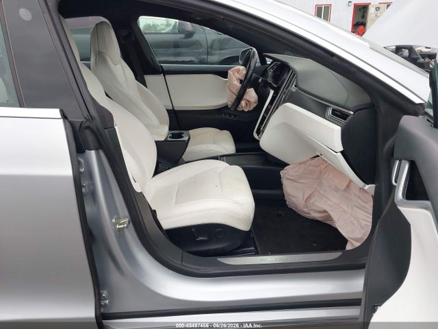 5YJSA1E19HF208923 Tesla Model S 60/75