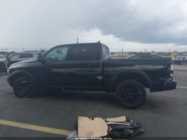 45497511 :رقم المزاد ، 1C6RR7LG1KS677880 vin ، 2019 Ram 1500 Classic مزاد بيع