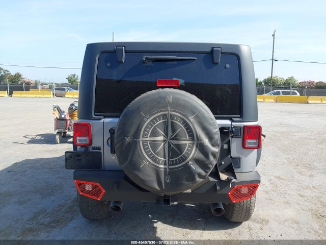 1C4BJWDG5GL179547 Jeep Wrangler Unlimited Sport