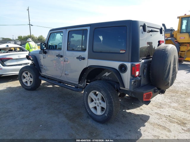 1C4BJWDG5GL179547 Jeep Wrangler Unlimited Sport