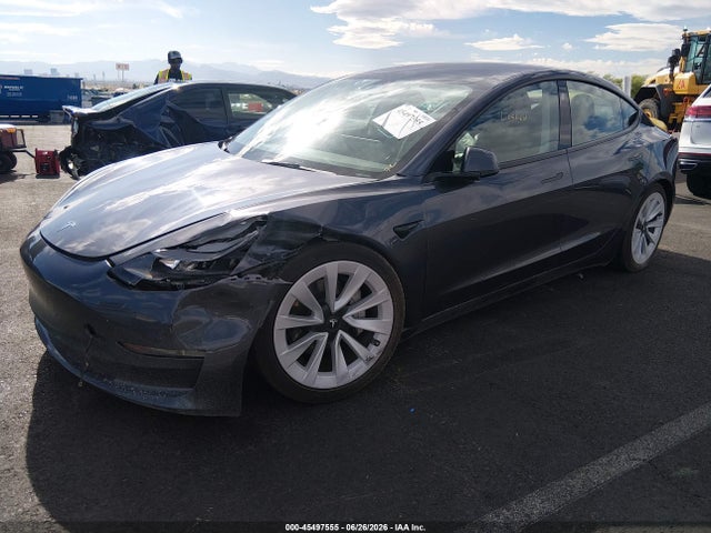 Tesla Model 3 Rear-wheel Drive 2023 5YJ3E1EA0PF567570 Image 2