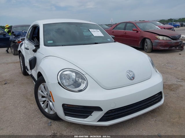 45497569 :رقم المزاد ، 3VWFD7AT1JM714862 vin ، 2018 Volkswagen Beetle 2.0t Coast/2.0t S مزاد بيع