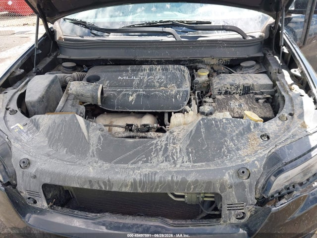 Продаж на аукціоні авто 2019 Jeep Cherokee Latitude Fwd, vin: 1C4PJLCB9KD203328, номер лоту: 45497591