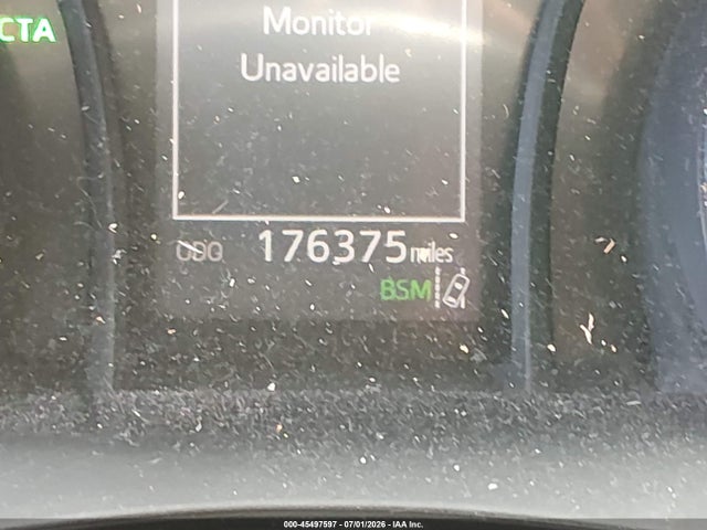 45497597 :رقم المزاد ، 4T1B11HK1JU598932 vin ، 2018 Toyota Camry Le مزاد بيع