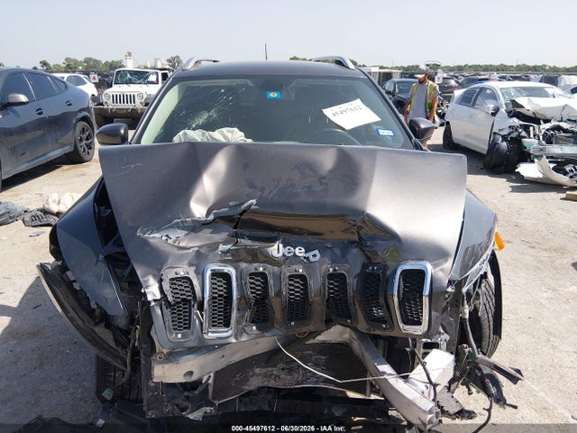 45497612 :رقم المزاد ، 1C4PJLCB6EW305470 vin ، 2014 Jeep Cherokee Latitude مزاد بيع