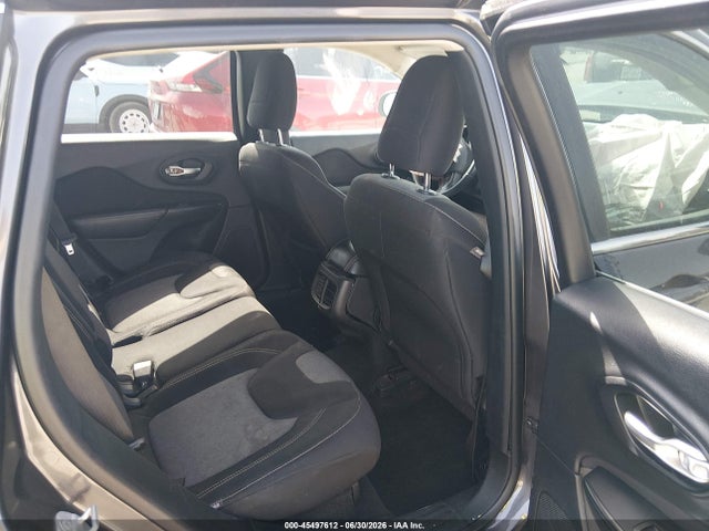 45497612 :رقم المزاد ، 1C4PJLCB6EW305470 vin ، 2014 Jeep Cherokee Latitude مزاد بيع