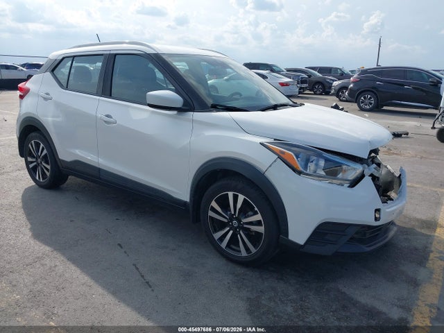 Auction sale of the 2020 Nissan Kicks Sv Xtronic Cvt, vin: 3N1CP5CVXLL545954, lot number: 45497686