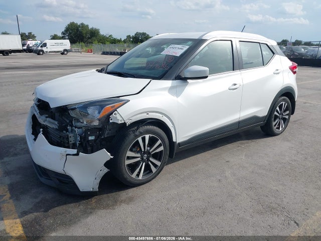 2020 Nissan Kicks Sv Xtronic Cvt მანქანა იყიდება აუქციონზე, vin: 3N1CP5CVXLL545954, აუქციონის ნომერი: 45497686