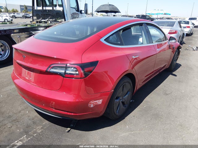 Tesla Model 3 Long Range/mid Range 2018 5YJ3E1EA6JF078386 Image 4