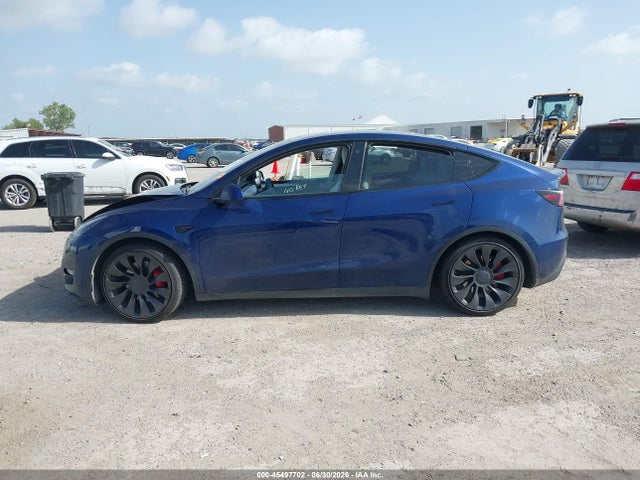 7SAYGDEF3PF774969 Tesla Model Y Performance Dual Motor All-wheel Drive