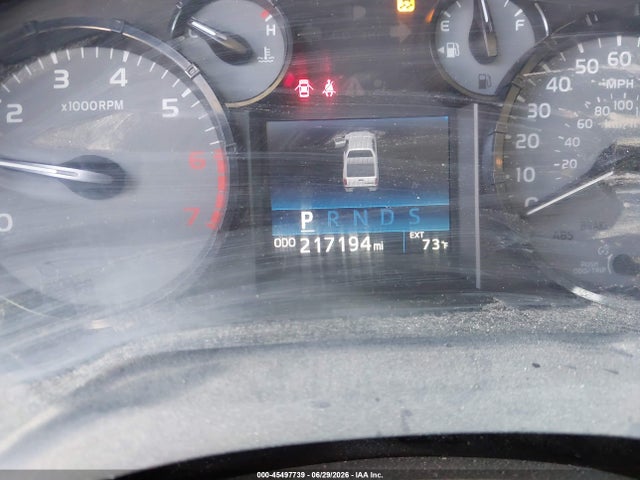 5TFRM5F12GX098104 Toyota Tundra Sr 4.6l V8