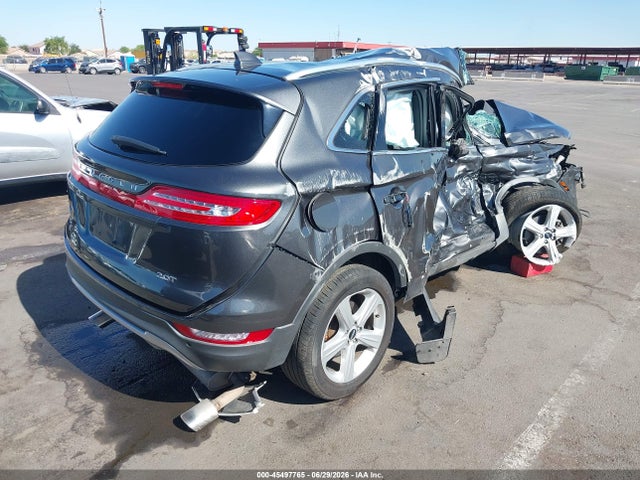 2017 Lincoln Mkc Premiere მანქანა იყიდება აუქციონზე, vin: 5LMCJ1C96HUL61479, აუქციონის ნომერი: 45497765