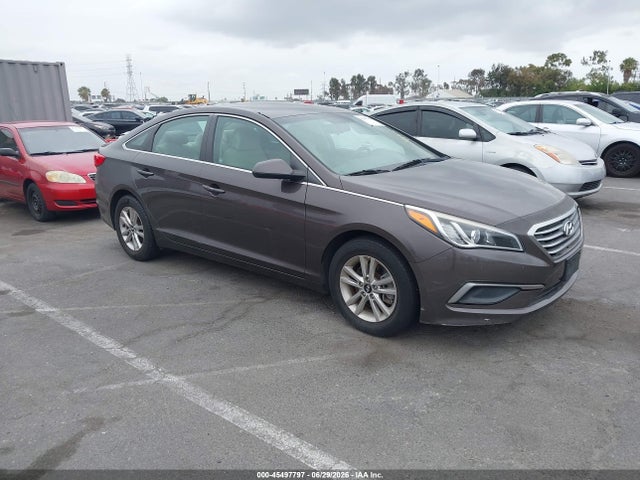 Продажа на аукционе авто 2016 Hyundai Sonata Se, vin: 5NPE24AF3GH375971, номер лота: 45497797