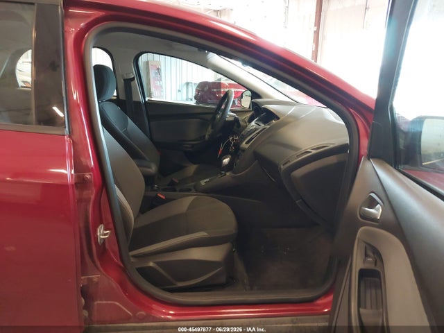 45497877 :رقم المزاد ، 1FADP3F25EL107760 vin ، 2014 Ford Focus Se مزاد بيع