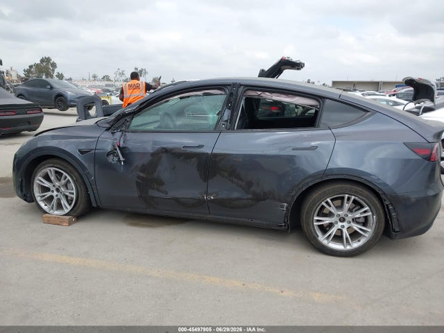 45497905 :رقم المزاد ، 7SAYGAEE5PF909942 vin ، 2023 Tesla Model Y Awd/long Range Dual Motor All-wheel Drive مزاد بيع
