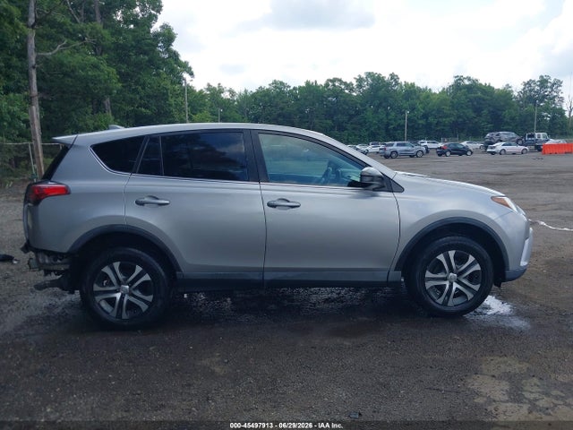 2018 Toyota Rav4 Le მანქანა იყიდება აუქციონზე, vin: 2T3BFREV1JW846845, აუქციონის ნომერი: 45497913