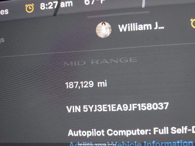 Tesla Model 3 Long Range/mid Range 2018 5YJ3E1EA9JF158037 Image 13
