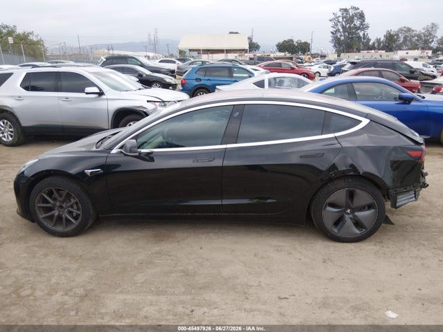 Tesla Model 3 Long Range/mid Range 2018 5YJ3E1EA3JF030408 Image 14