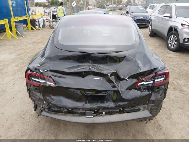 Tesla Model 3 Long Range/mid Range 2018 5YJ3E1EA3JF030408 Image 16