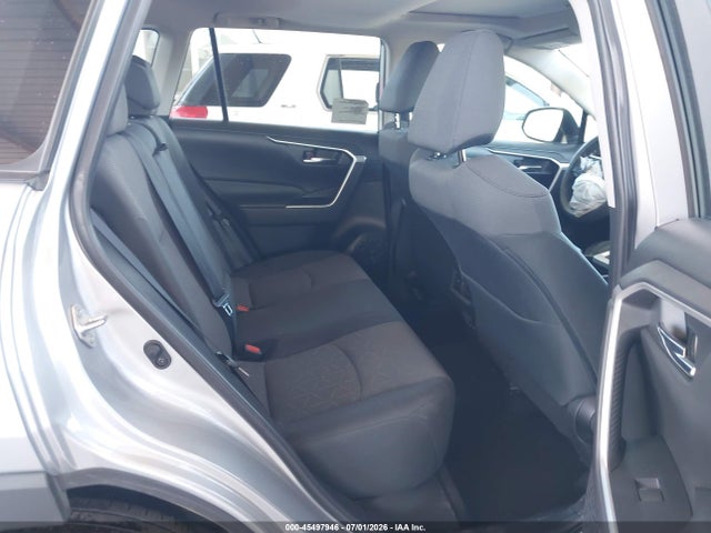 Toyota Rav4 Xle 2019 2T3P1RFV0KW080126 Image 8