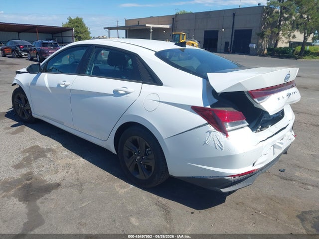 5NPLM4AG0NH065235 Hyundai ELANTRA SEL