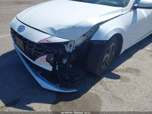 Hyundai ELANTRA SEL 2022 5NPLM4AG0NH065235 Image 6