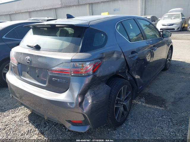 Lexus CT 200H 2015 JTHKD5BH5F2224552 Image 4