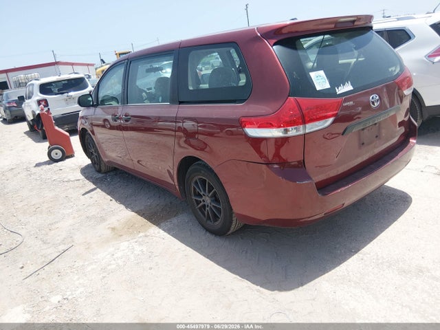 45497979 :رقم المزاد ، 5TDZK3DC2DS281602 vin ، 2013 Toyota Sienna L V6 7 Passenger مزاد بيع