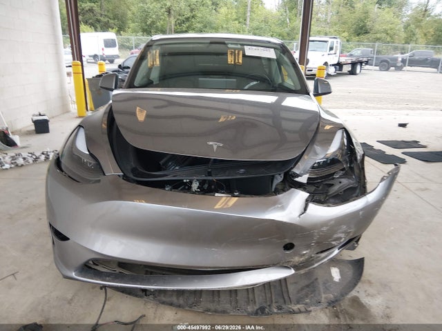 7SAYGDED2SF224203 Tesla Model Y Long Range Dual Motor Rear-wheel Drive