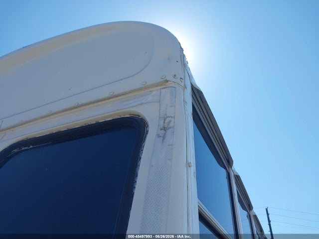 Blue Bird School Bus / Transit Bus 2015 1BAKFCPAXFF307053 Image 12