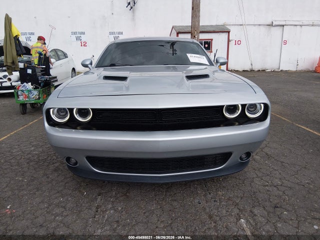 Продаж на аукціоні авто 2021 Dodge Challenger Sxt, vin: 2C3CDZAG4MH604903, номер лоту: 45498021