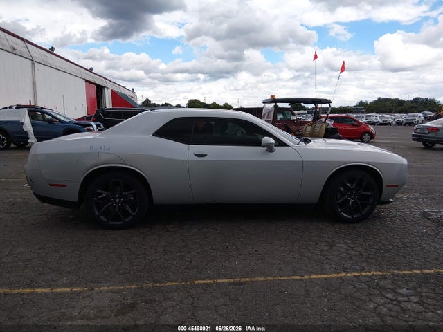 Продаж на аукціоні авто 2021 Dodge Challenger Sxt, vin: 2C3CDZAG4MH604903, номер лоту: 45498021