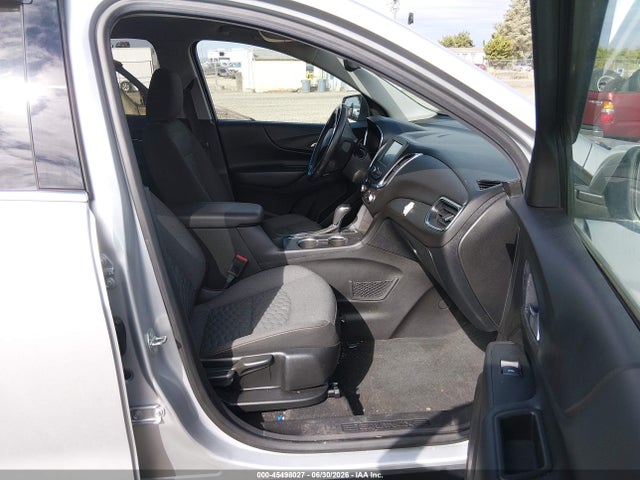 3GNAXUEU2JL176790 Chevrolet EQUINOX LT