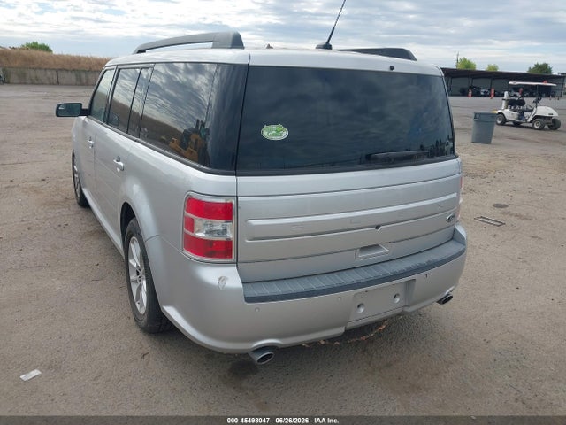 Ford FLEX SE 2018 2FMGK5B88JBA19092 Image 3