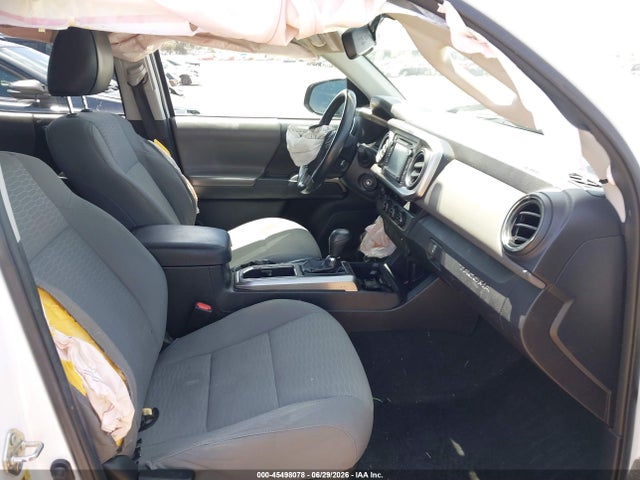 Продаж на аукціоні авто 2017 Toyota Tacoma Sr5 V6, vin: 3TMAZ5CN8HM039085, номер лоту: 45498078