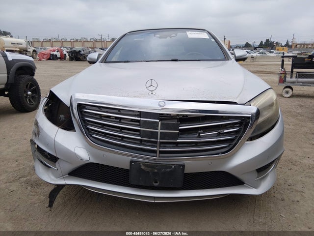 WDDUG8CB4FA203507 Mercedes-Benz S 550