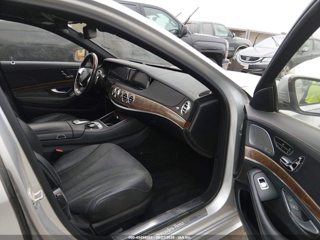 WDDUG8CB4FA203507 Mercedes-Benz S 550
