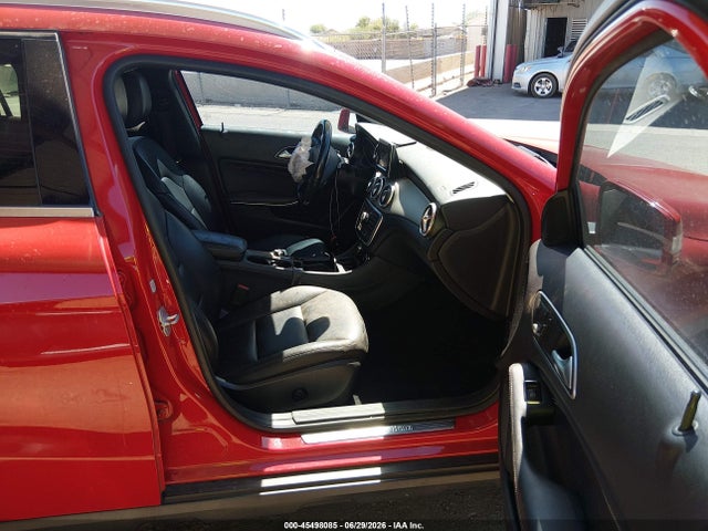 2015 Mercedes-benz Gla 250 4matic მანქანა იყიდება აუქციონზე, vin: WDCTG4GB4FJ079953, აუქციონის ნომერი: 45498085
