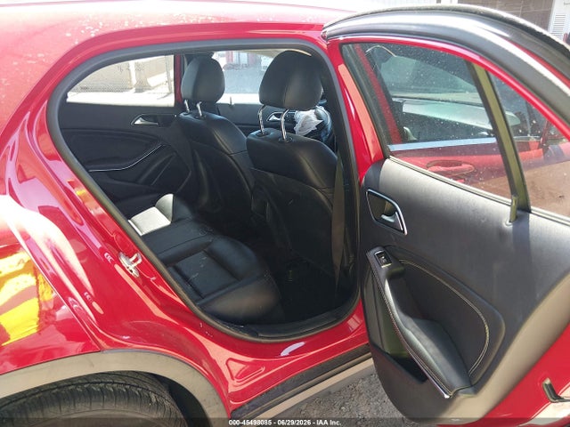 2015 Mercedes-benz Gla 250 4matic მანქანა იყიდება აუქციონზე, vin: WDCTG4GB4FJ079953, აუქციონის ნომერი: 45498085
