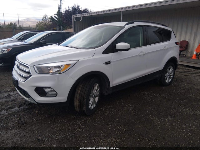 Ford ESCAPE SE 2018 1FMCU9GD0JUD08791 Image 2