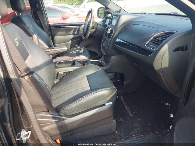 Продажа на аукционе авто 2014 Chrysler Town & Country S, vin: 2C4RC1HG7ER274993, номер лота: 45498101