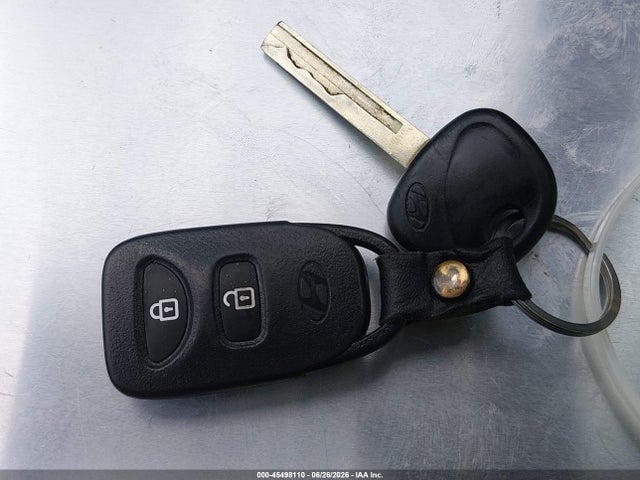 45498110 :رقم المزاد ، KMHCT4AE3GU066837 vin ، 2016 Hyundai Accent Se مزاد بيع