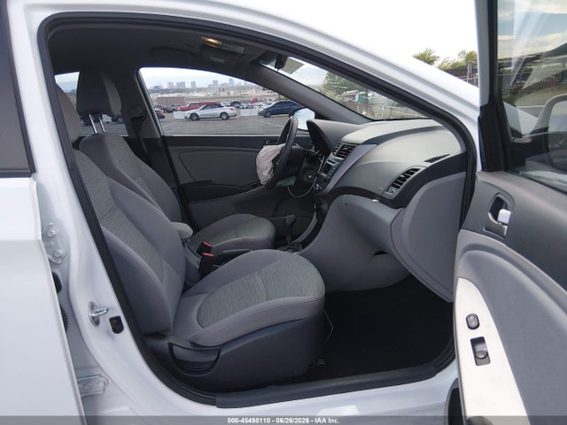 45498110 :رقم المزاد ، KMHCT4AE3GU066837 vin ، 2016 Hyundai Accent Se مزاد بيع