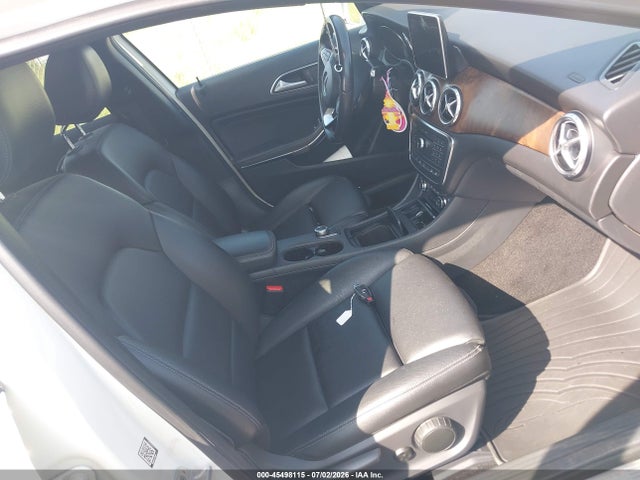 Продажа на аукционе авто 2016 Mercedes-benz Gla 250 4matic, vin: WDCTG4GB4GJ188530, номер лота: 45498115
