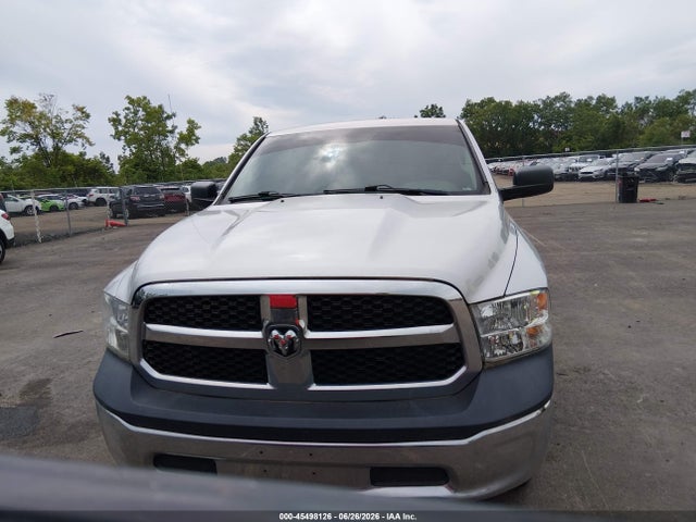 45498126 :رقم المزاد ، 1C6RR7KM0GS206222 vin ، 2016 Ram 1500 Tradesman مزاد بيع