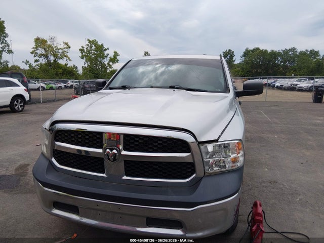 45498126 :رقم المزاد ، 1C6RR7KM0GS206222 vin ، 2016 Ram 1500 Tradesman مزاد بيع