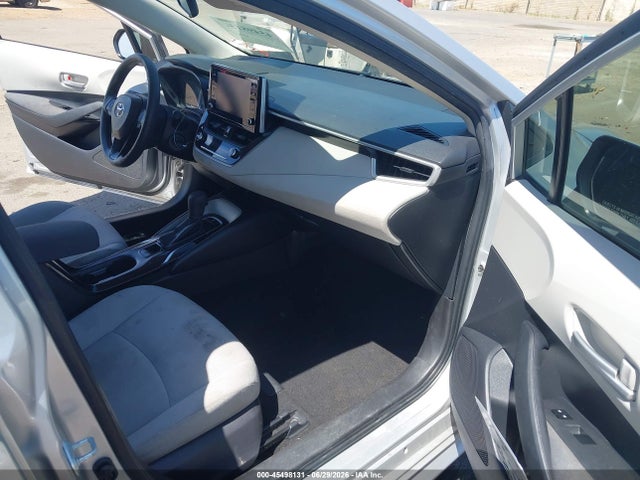 JTDEPMAE8MJ186664 Toyota COROLLA LE