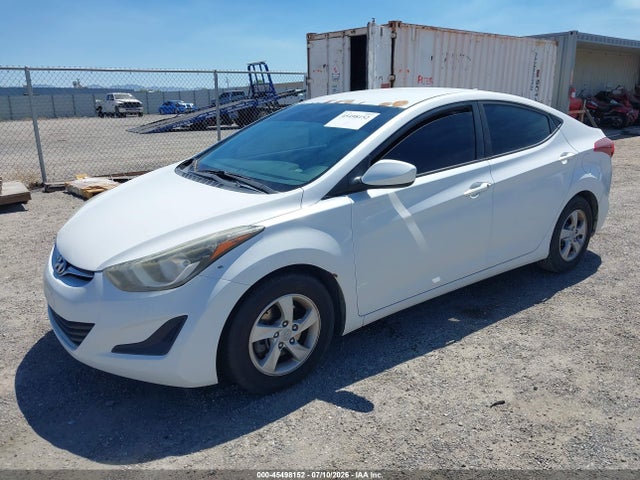 Hyundai ELANTRA SE 2015 5NPDH4AE0FH574542 Image 2